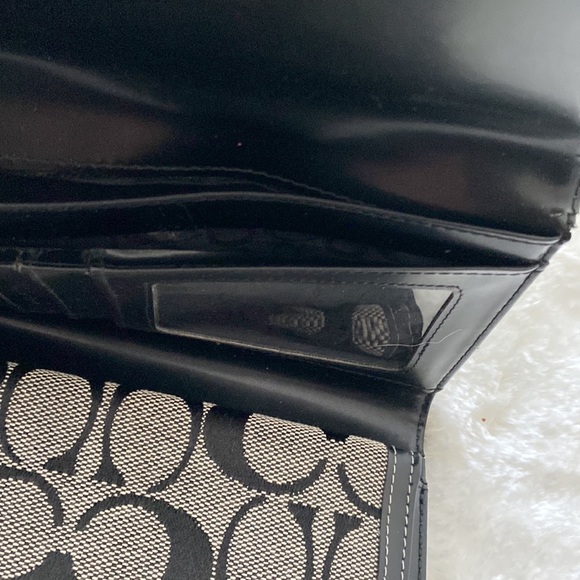 SALE❗️💝COACH Wallet in Signature Canvas with checkbook holder💝 - Picture 9 of 14